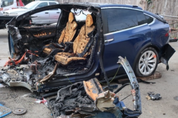 Modelul X, al lui Huang, după accidentul fatal